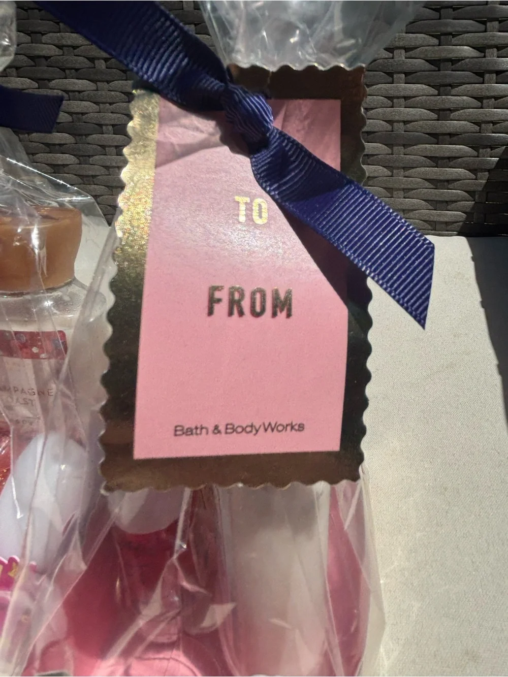 Bath & Body Works Pink Gift Tag Mini Set with Navy Bow